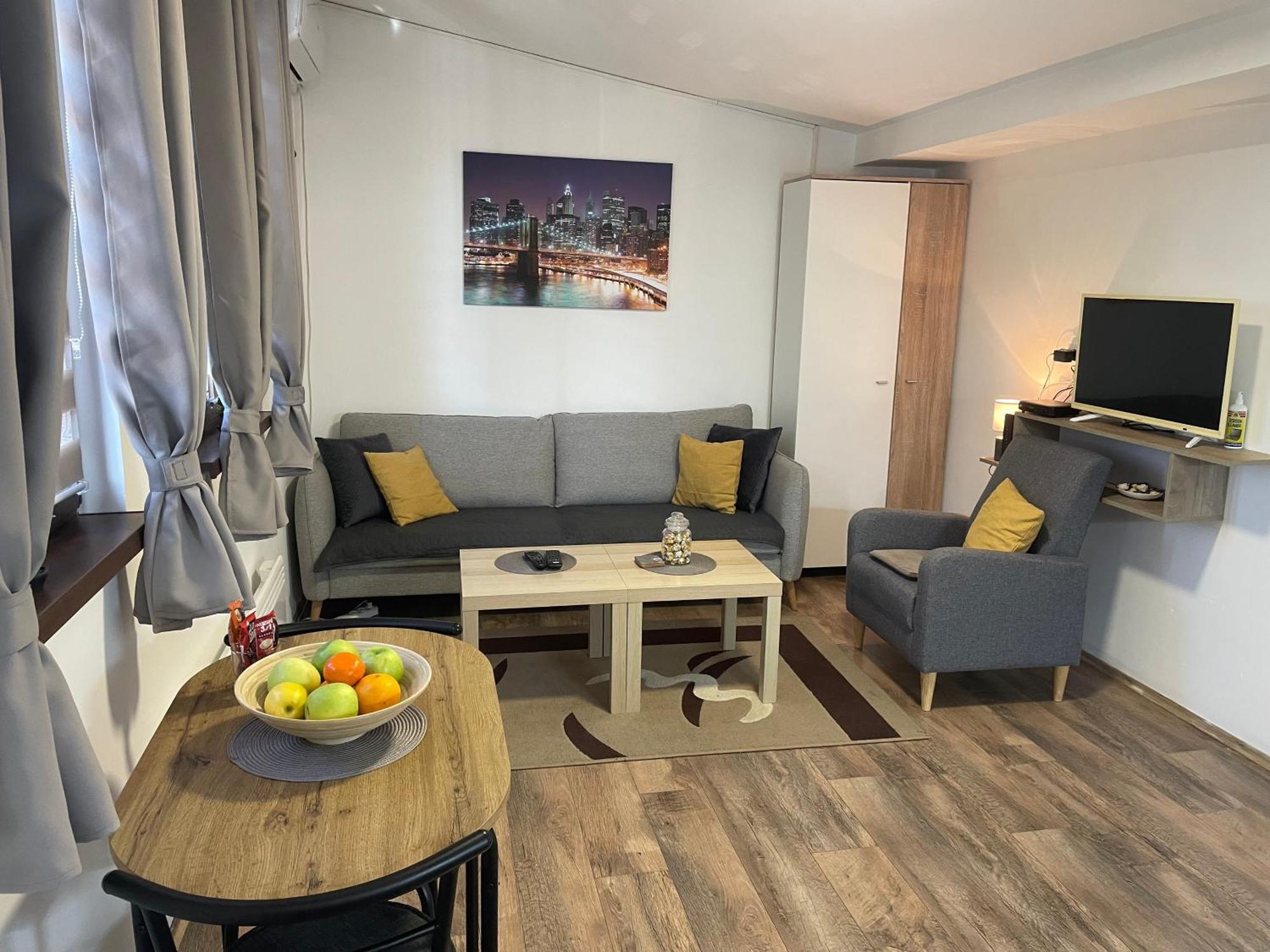 Apartman Una *